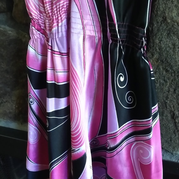 Mandee halter top medium - Picture 2 of 3